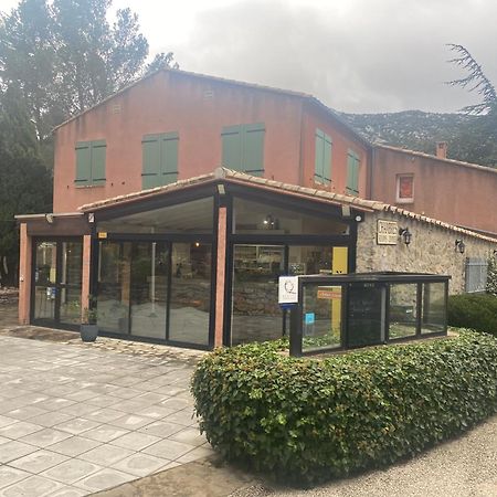 Auberge La Table Du Cure Cucugnan Zewnętrze zdjęcie