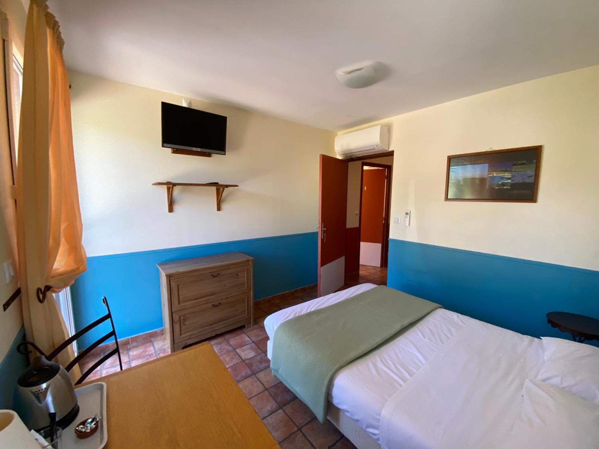 Auberge La Table Du Cure Cucugnan Zewnętrze zdjęcie