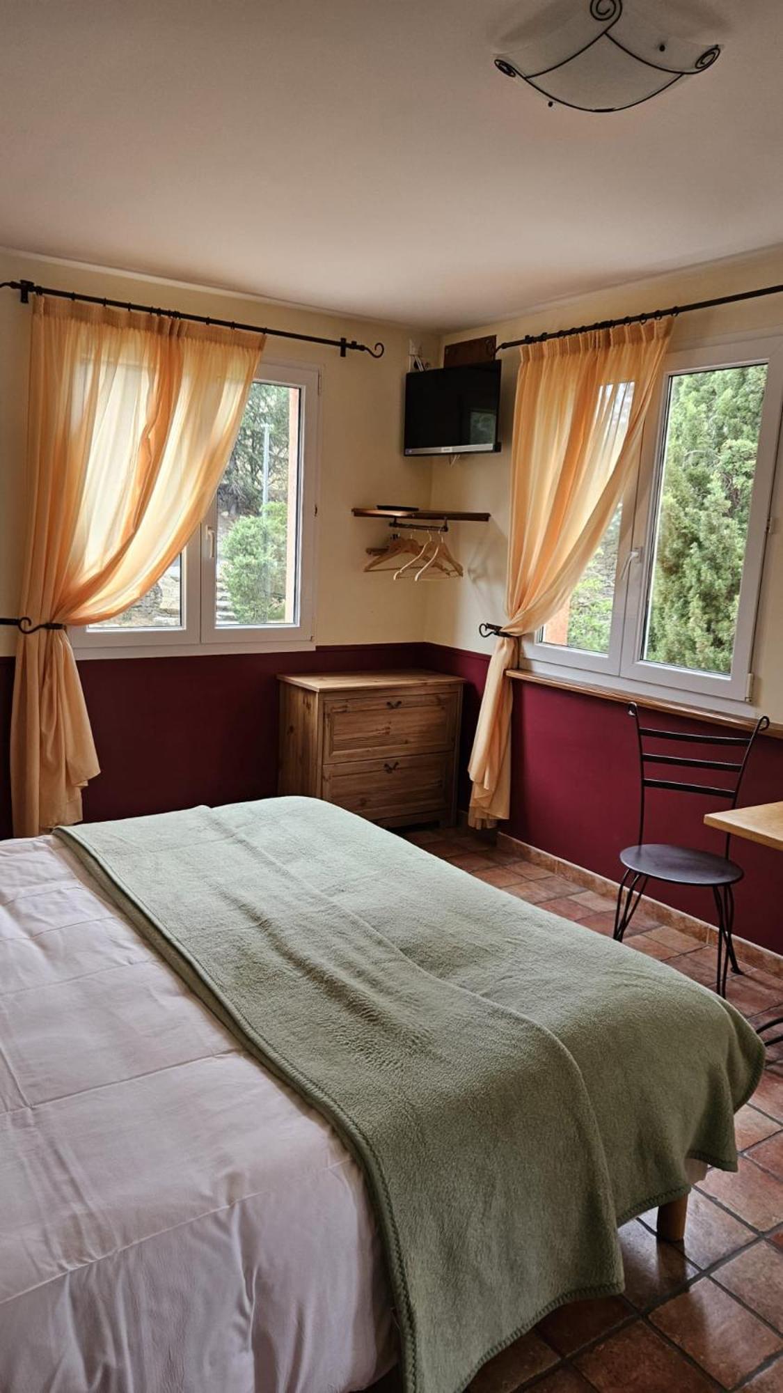 Auberge La Table Du Cure Cucugnan Zewnętrze zdjęcie